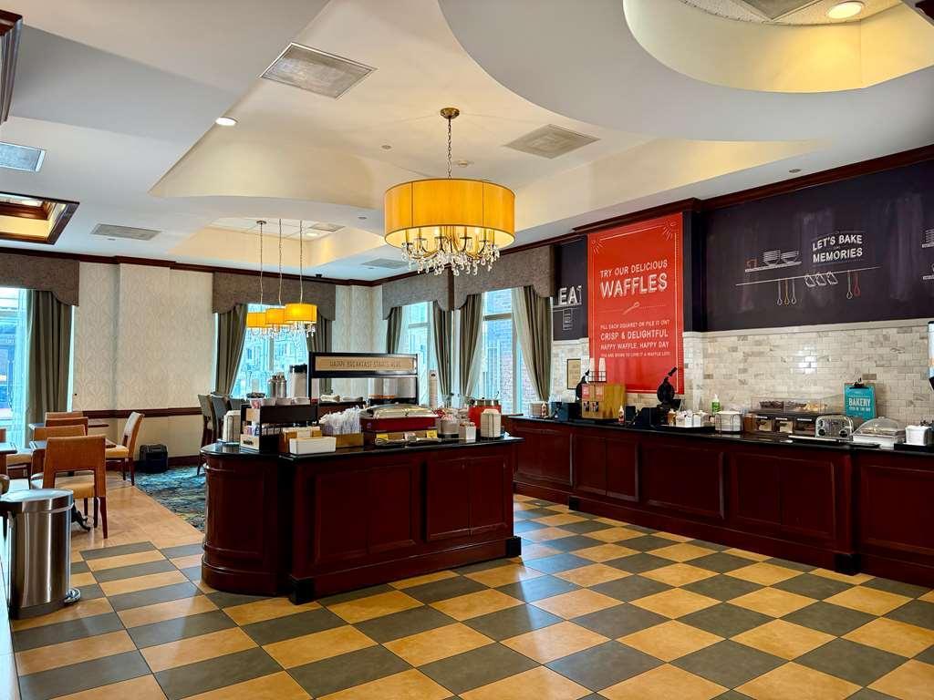 Hampton Inn Alexandria/Old Town Restaurant foto